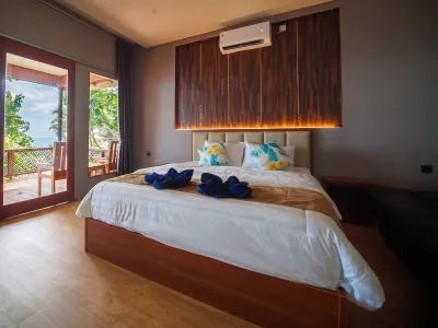 Seaview chalet double bedroom